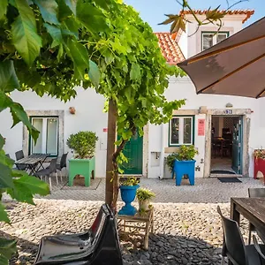 4* Гостевой дом Casa Do Patio By Shiadu